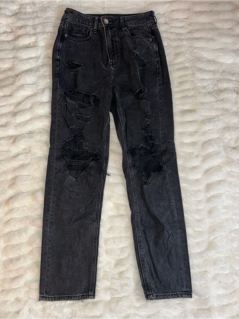 American Eagle Mom Jeans